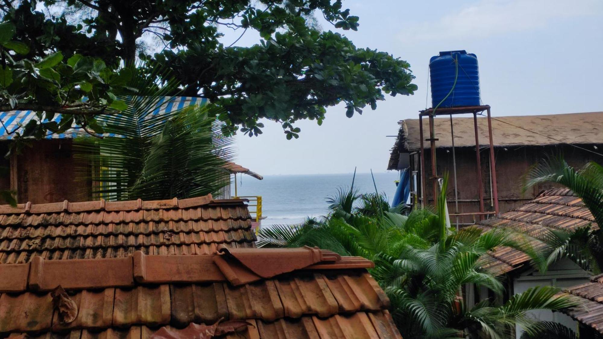 Columbus Goa Beach Resort Палолем Экстерьер фото